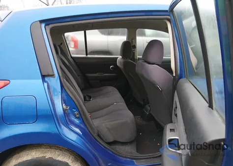 2008 Nissan Versa 1.8S z USA, uszkodzony, nr VIN 3N1BC13E28L453664